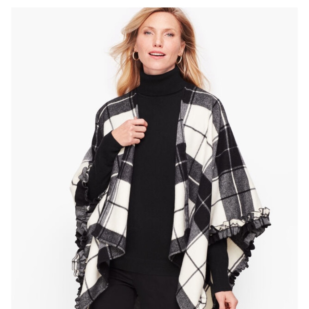 Talbots black/white Buffalo check ruana